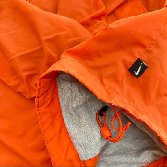 NIKE VINTAGE VIBE WINDBREAKER ORANGE NYLON EMBROIDERED LOGO STREETWEAR UNISEX - Picture 9 of 10